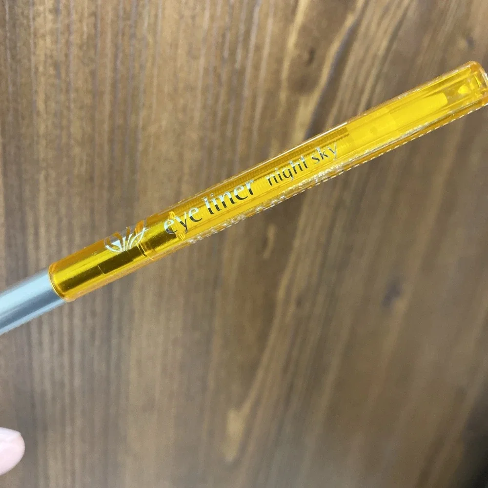 SERIOUS SKIN CARE Color Strokes C-Color Vitamin C Infused Eyeliner Night Sky‎